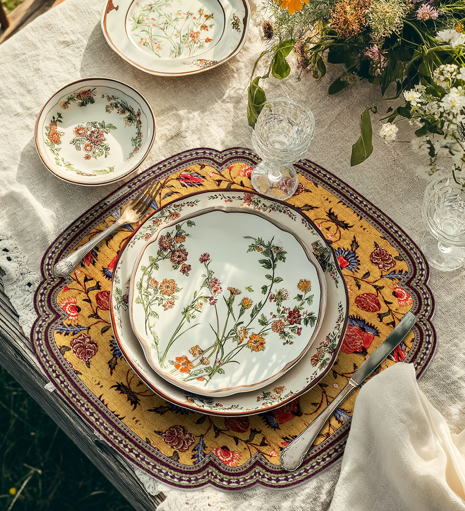 Bohemian Garden Vinyl Round Placemat - Beija Flor – Beija Flor World