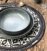 Set de table rond en vinyle d'hiver de jardin bohème