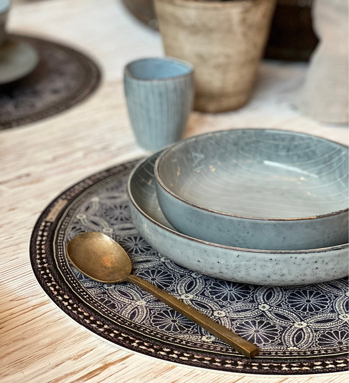 Set de table rond en vinyle en dentelle Royal Indigo
