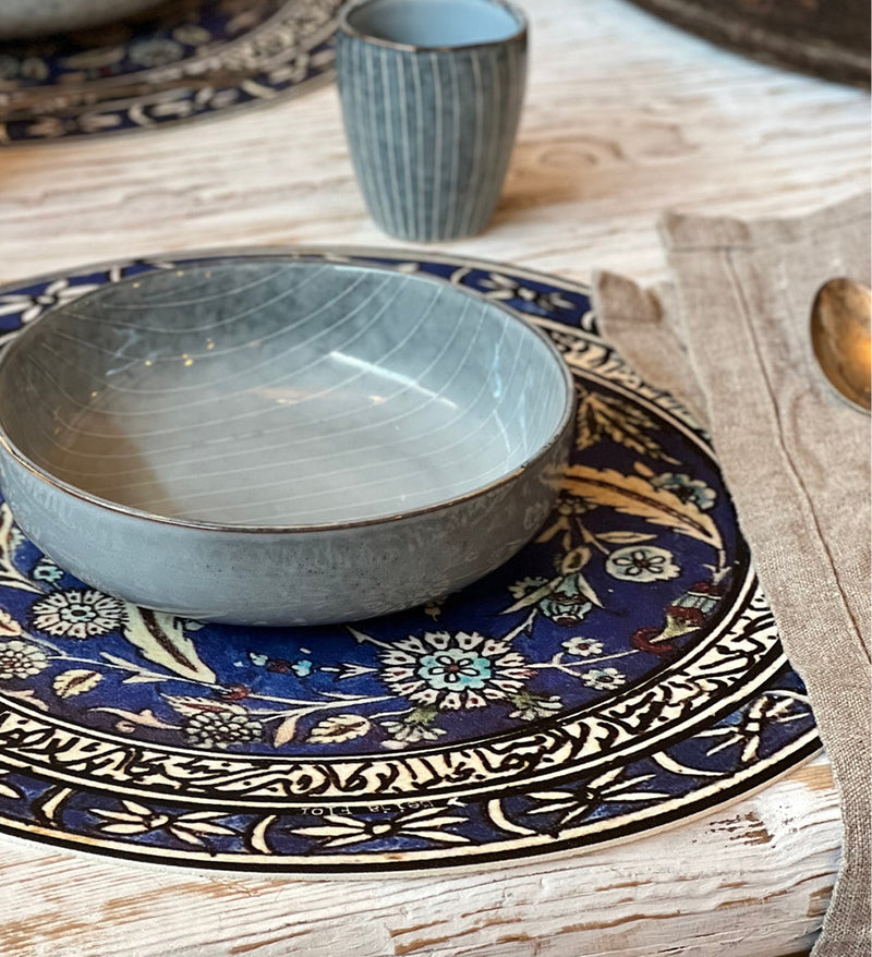 Set de table rond en vinyle bleu arménien