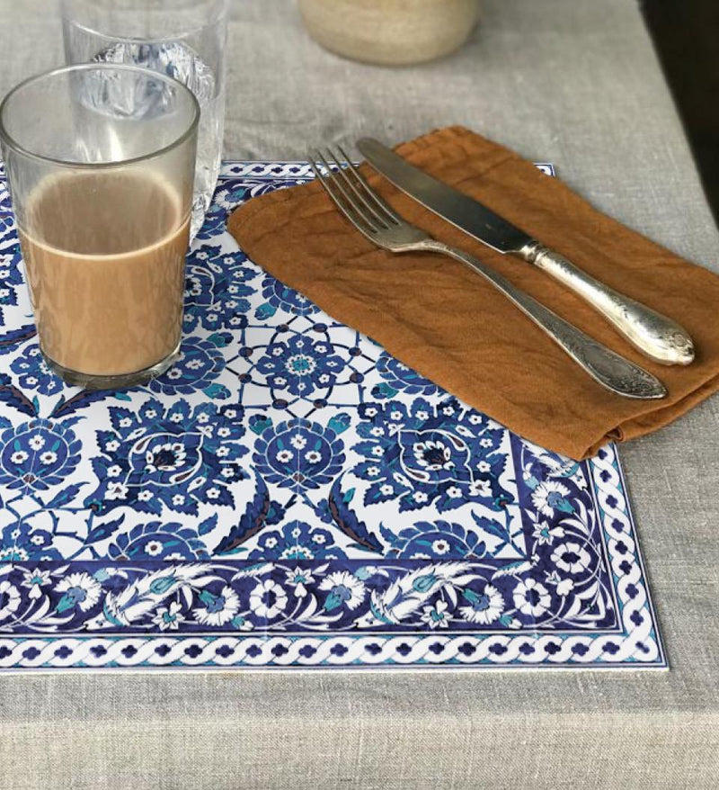 Set de table en vinyle à fleurs arméniennes