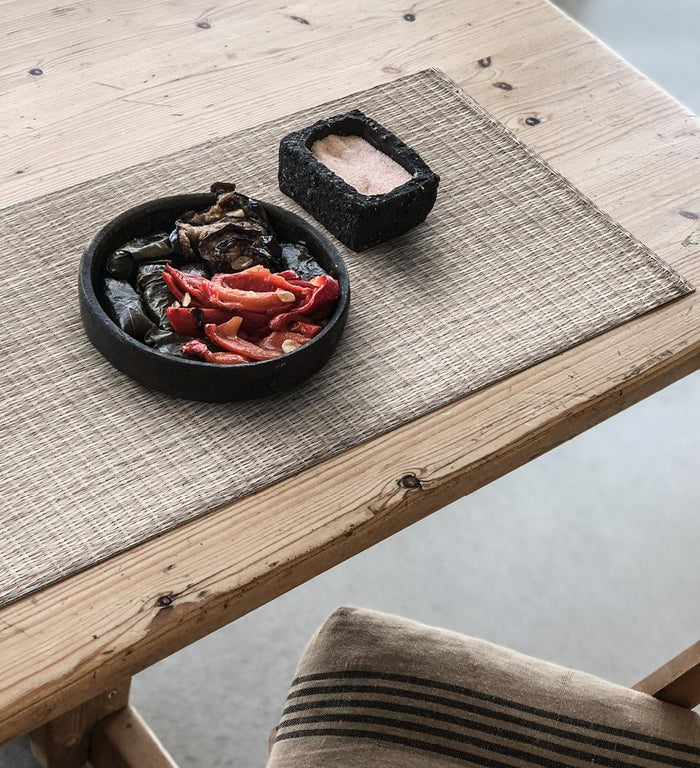 Chemin de table en vinyle naturel en rotin