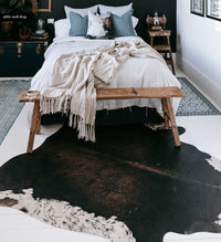Tapis en vinyle noir Cowhide Earth