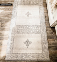 Ema White Vinyl rug