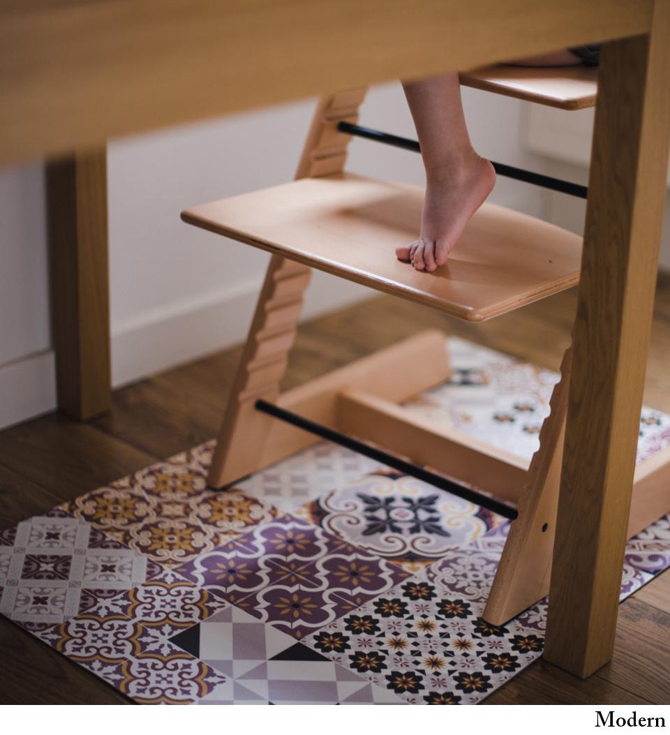 beija Eclectic Spring Vinyl Rug