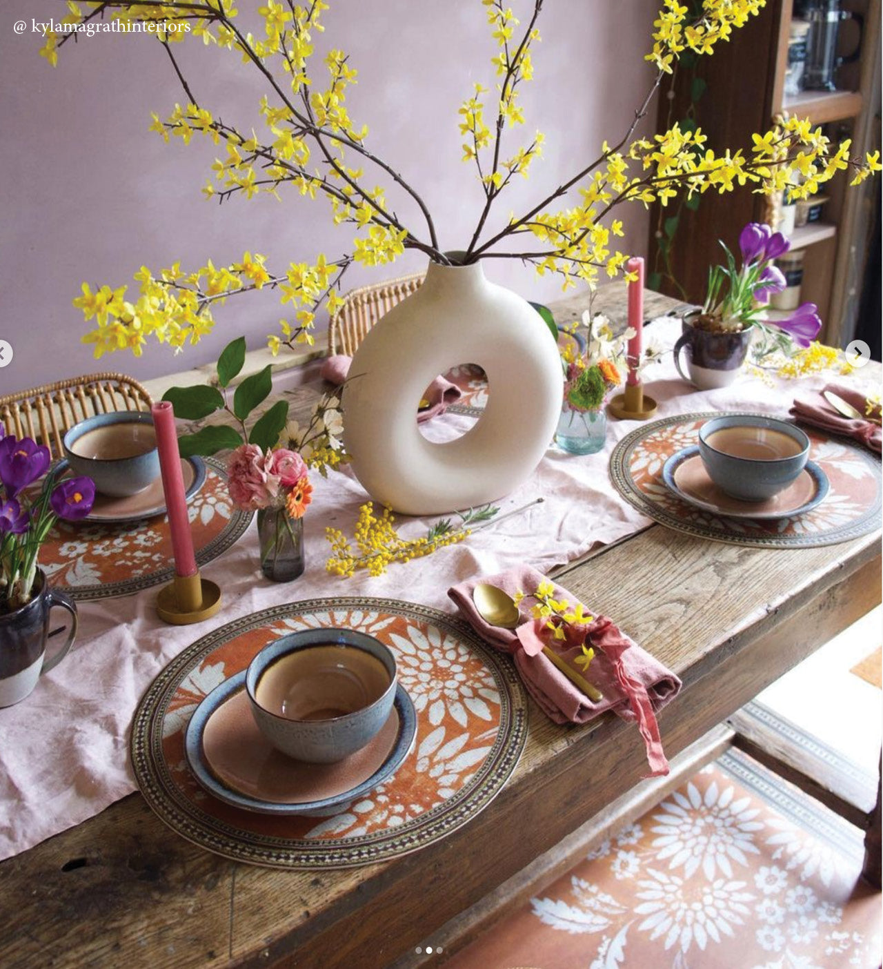 beija Bohemian Garden Vinyl Round Placemat