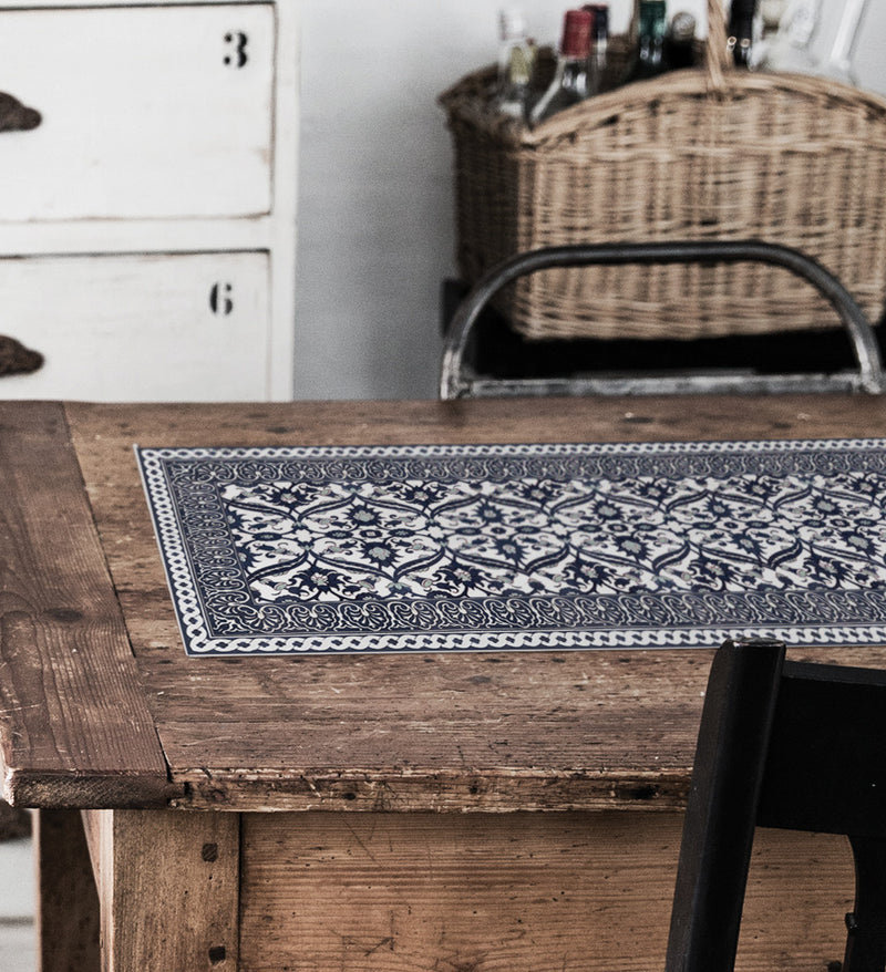 Chemin de table en vinyle antique Gambit Chess