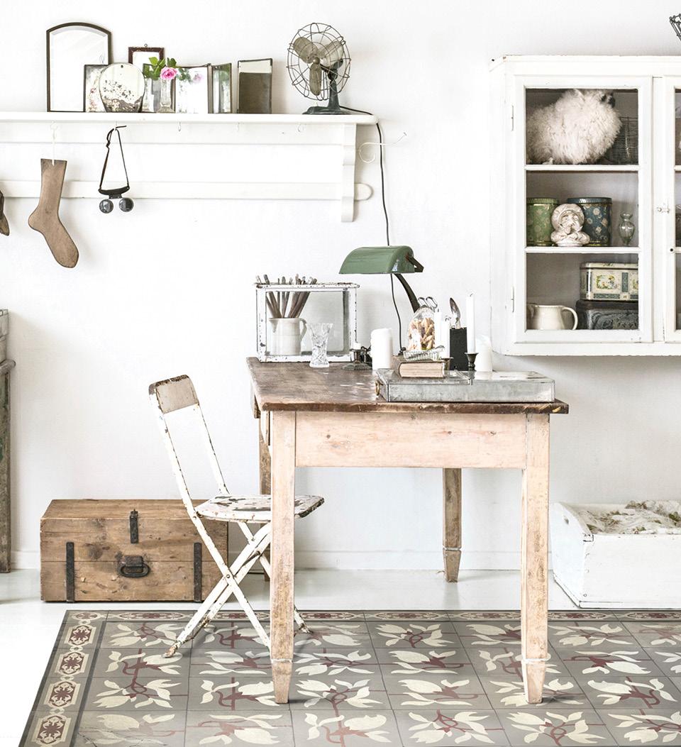 beija Magnolia Vinyl Rug
