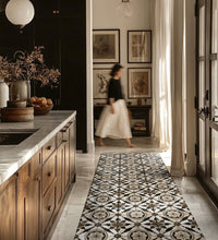 Borgo Lily Noir Antique - Tapis de sol en vinyle Modu