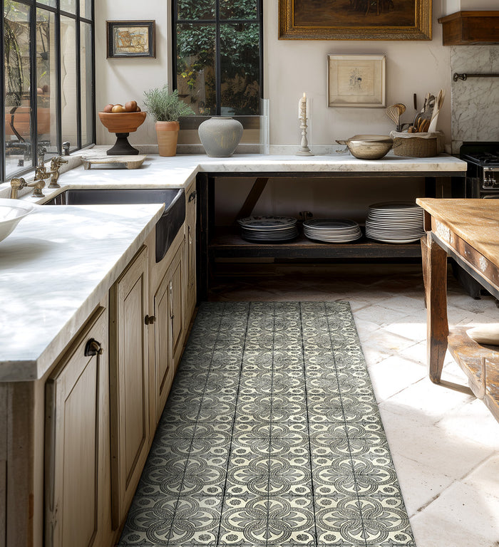 Borgo Lily Noir Antique - Tapis de sol en vinyle Modu