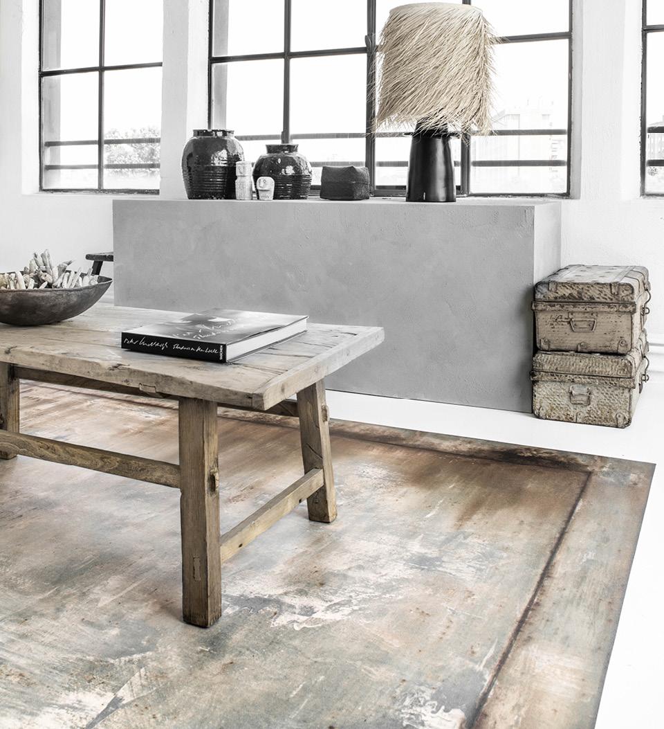 beija Rust Vinyl Rug